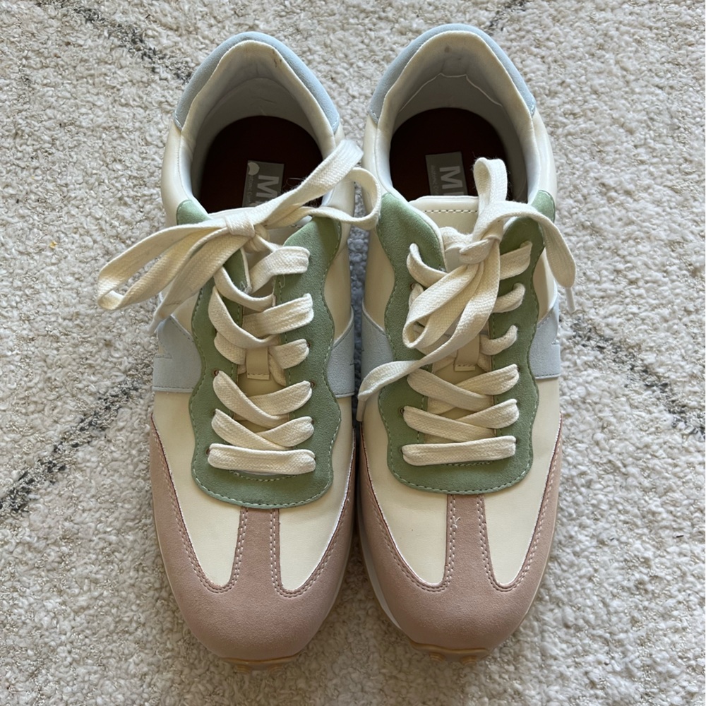 Mia pastel Sneakers